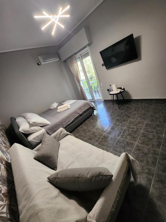 Small Luxury Apartment 아나비소스 외부 사진